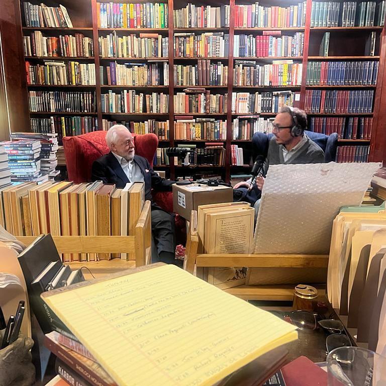 Next podcast in the books - literally! Otto Penzler in seinem Buchladen in New York.

@mysteriousbookshop. 

@brand_eins x @futurelix x @katalinafarkas x @ollinermerich